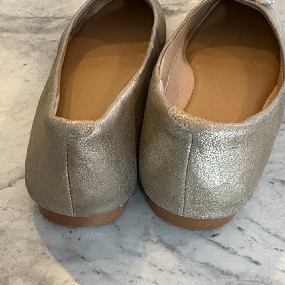 Chico's Elegant Gold Flats with Pearl Accents, size 8.5 - Picture 10 of 10